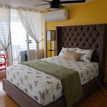 Gorgeous Beach Front Studio With Electricity Water Ac لوكويللو المظهر الخارجي الصورة