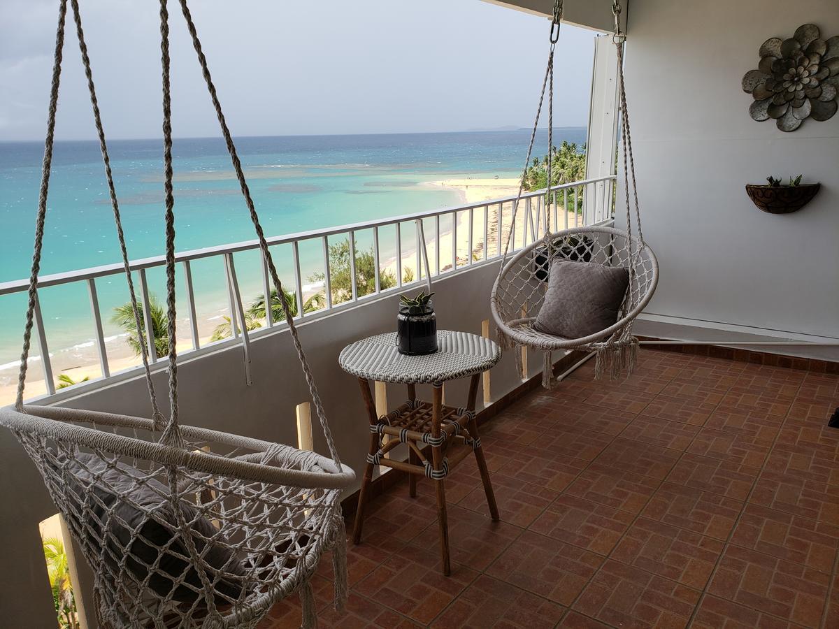Gorgeous Beach Front Studio With Electricity Water Ac لوكويللو المظهر الخارجي الصورة